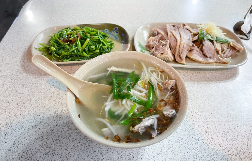 老市場味『景美鵝媽媽鵝肉切仔麵』